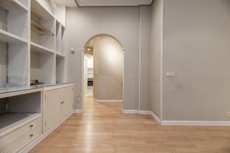 Built In Furniture Service in Annapolis, MD